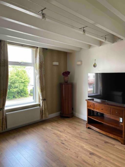 Ferienwohnung Contemporary Duplex - Private Patio & Parking Stockport Exterior foto